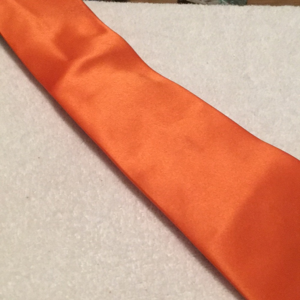 Tennessee orange tie